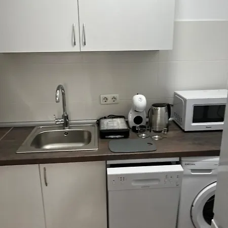 By Malagagrupos Centro Historico Parking Gratis 3 * Málaga