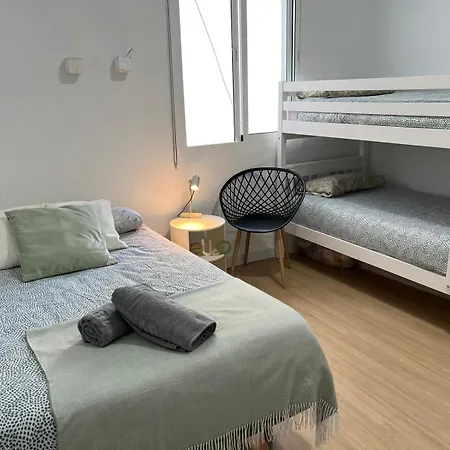 By Malagagrupos Centro Historico Parking Gratis 3 Apartment Malaga